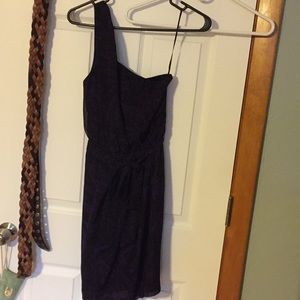 One shoulder dress